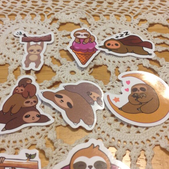 Bundle deal, sloth makeup bag and adorable sloth stickers - Picture 3 of 6